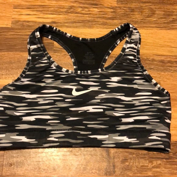 Nike Dri-Fit Sports Bra - Picture 1 of 3